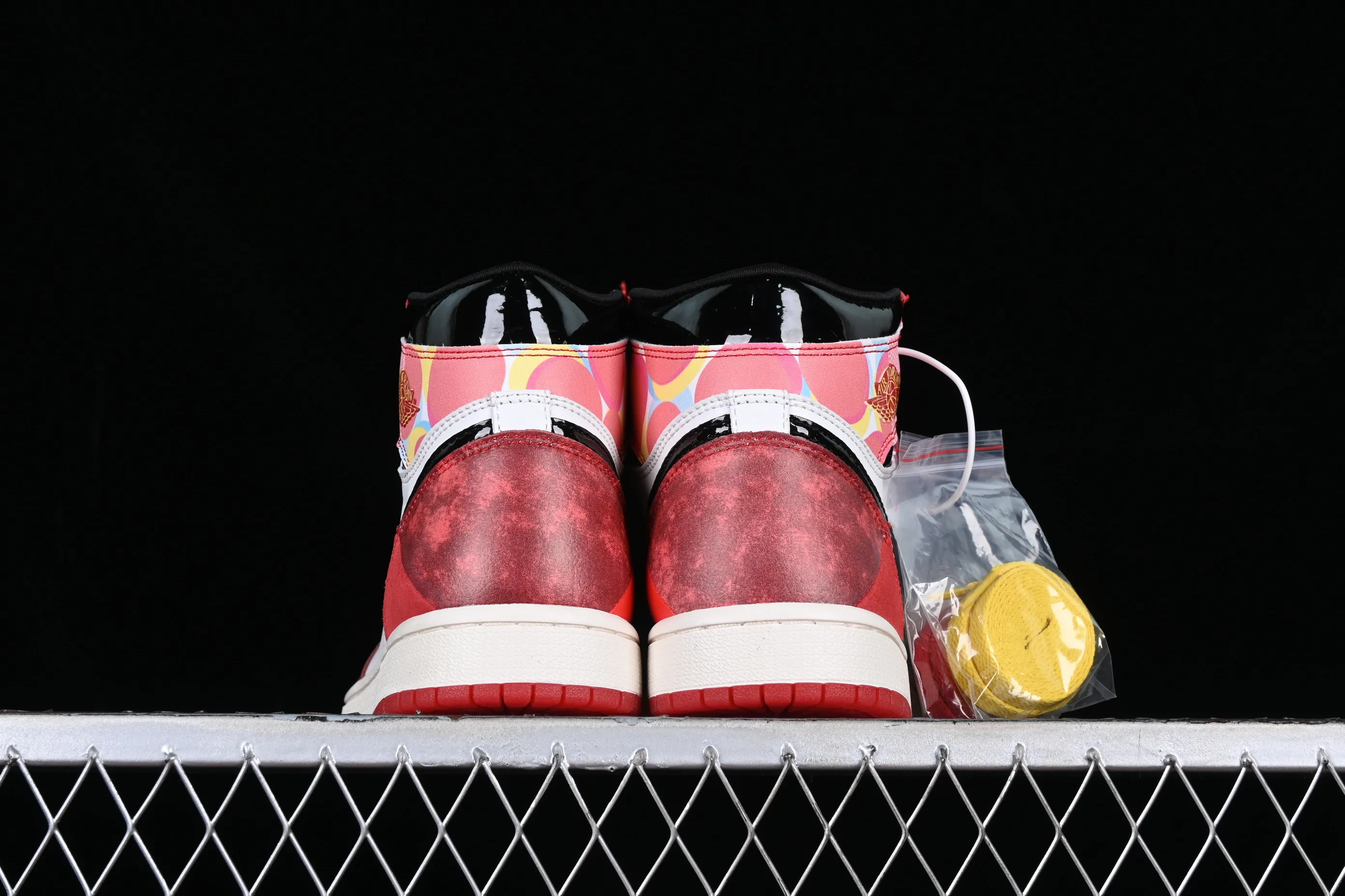 All categories Air Jordan Jordan series basketball shoes Air Jordan 1 High Air Jordan 1 High OG "Next Chapter" AJ1 Joe 1 Spider-Man 2.0 high-top basketball shoes DV1753-601